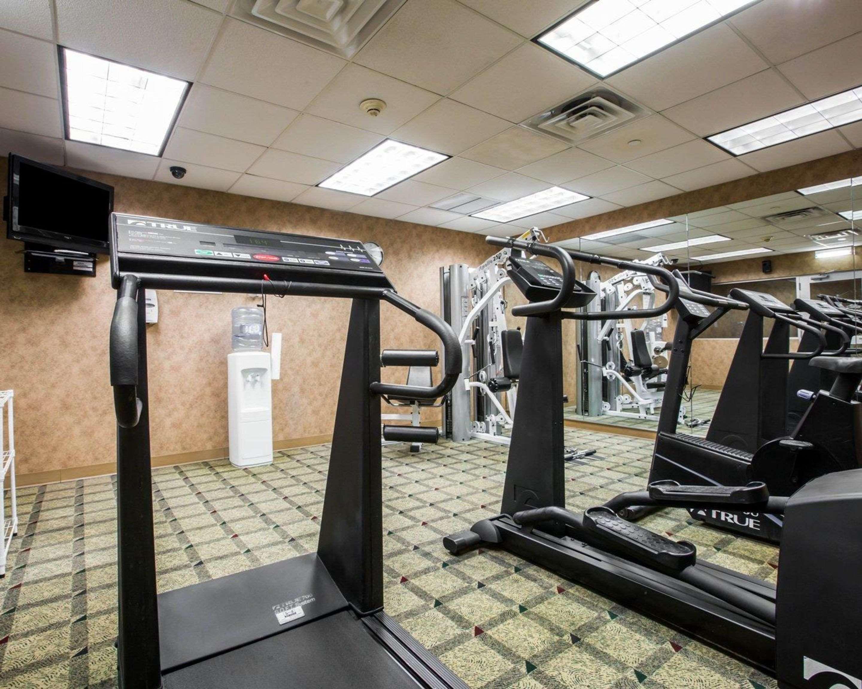 Holiday Inn Express & Suites Hawthorne - Elmsford North By Ihg מראה חיצוני תמונה