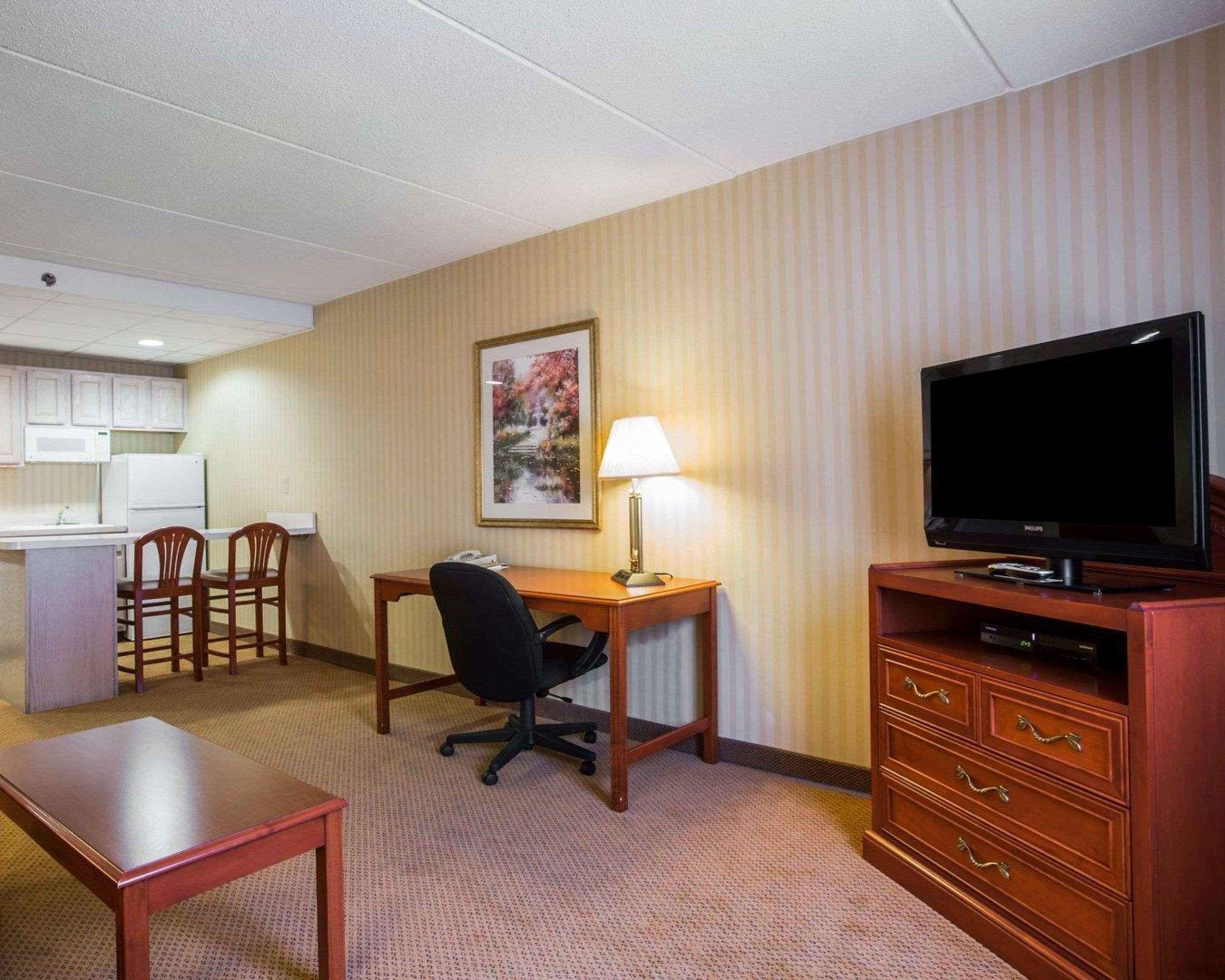 Holiday Inn Express & Suites Hawthorne - Elmsford North By Ihg מראה חיצוני תמונה