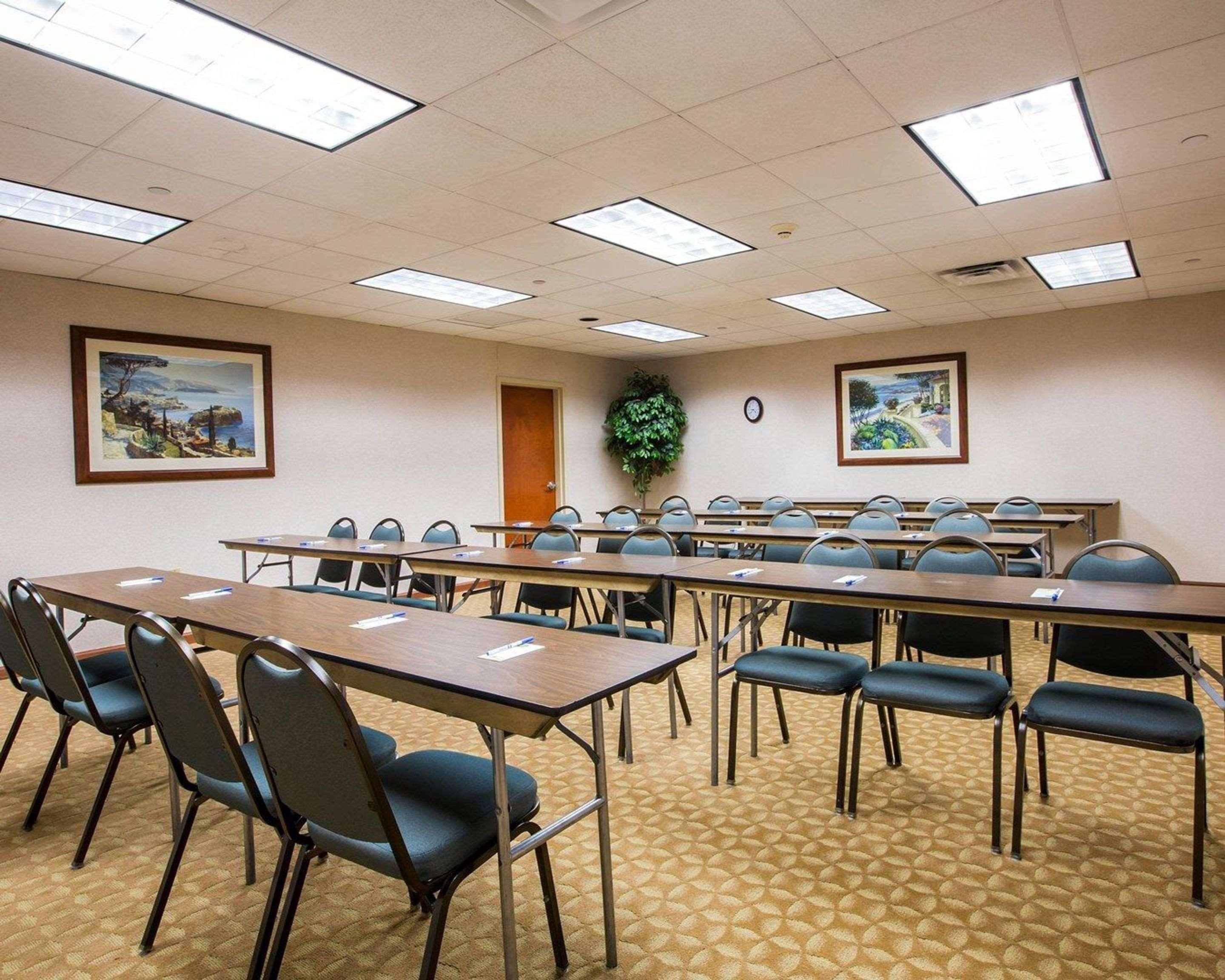 Holiday Inn Express & Suites Hawthorne - Elmsford North By Ihg מראה חיצוני תמונה
