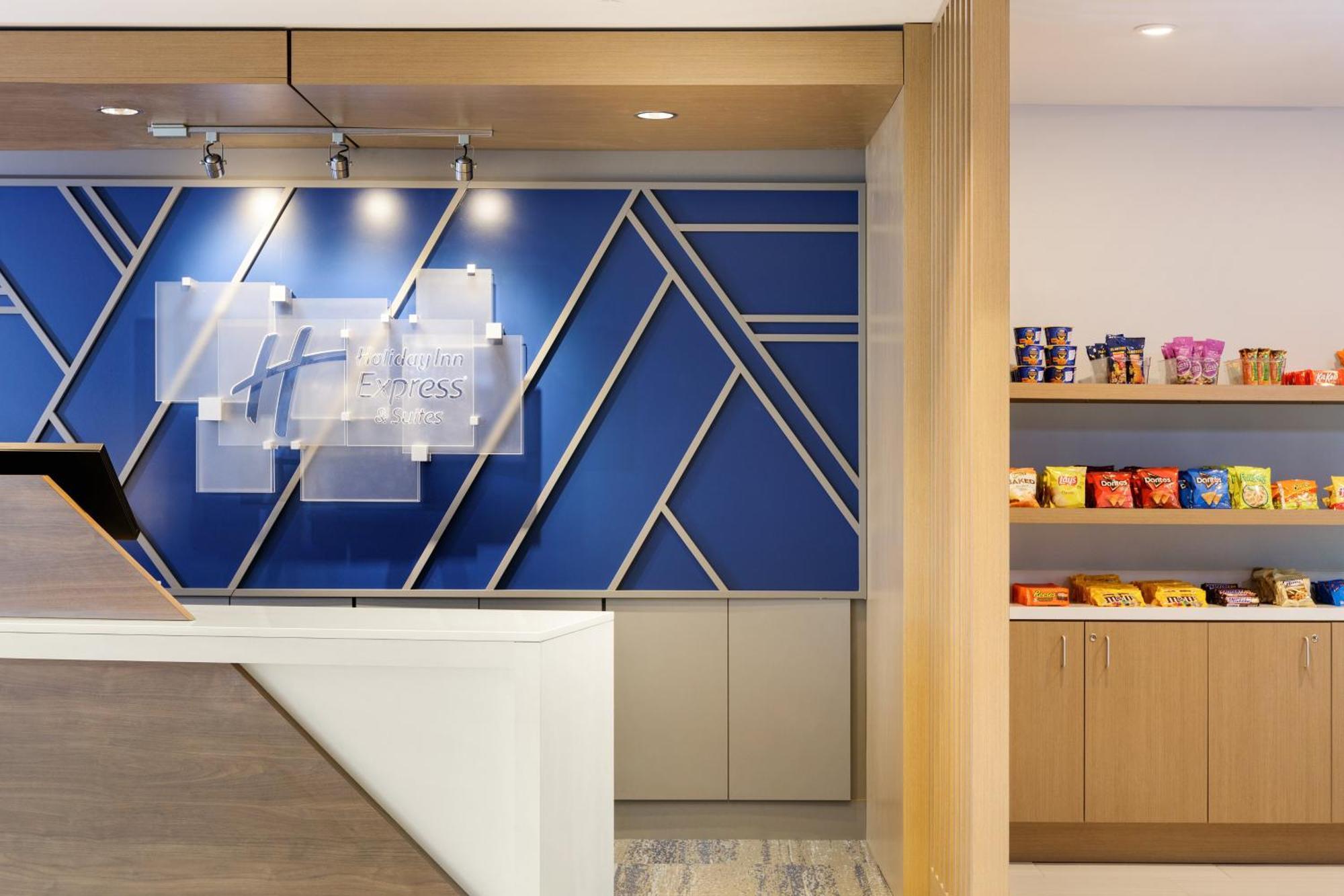 Holiday Inn Express & Suites Hawthorne - Elmsford North By Ihg מראה חיצוני תמונה