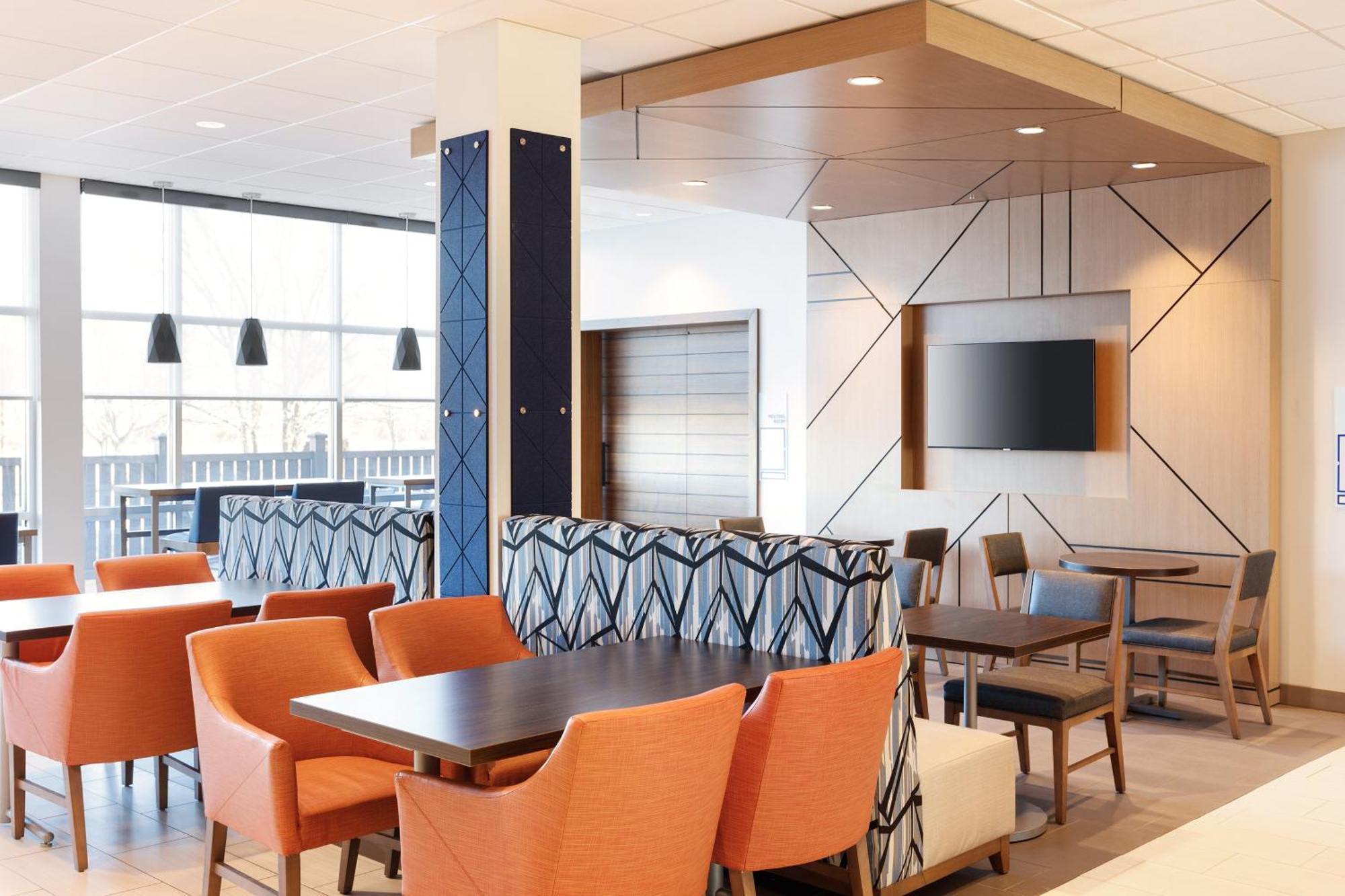 Holiday Inn Express & Suites Hawthorne - Elmsford North By Ihg מראה חיצוני תמונה